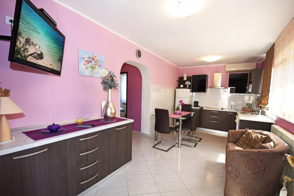Novigrad Istria Apartments And Rooms Branka מראה חיצוני תמונה