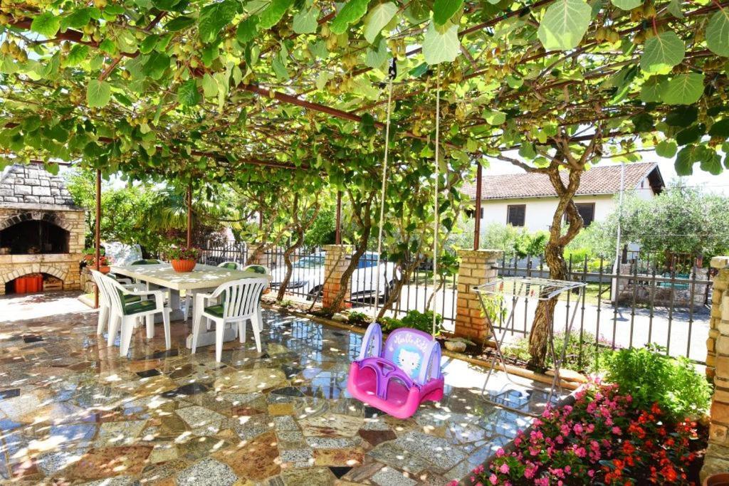 Novigrad Istria Apartments And Rooms Branka מראה חיצוני תמונה